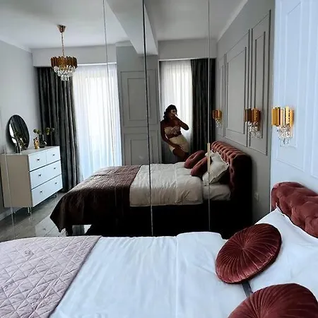 Apartment Premium La Mirada *